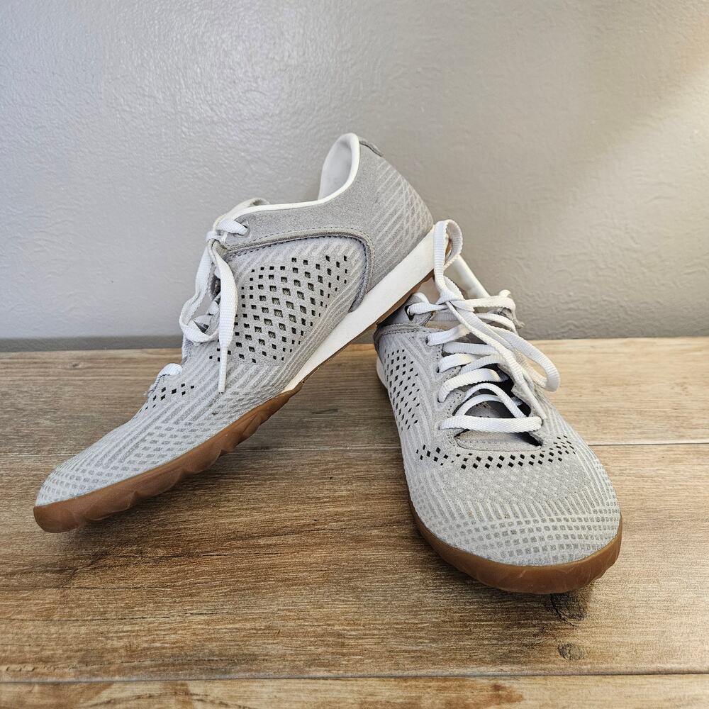 Merrell High Rise Women 7.5 Gray Suede  Walking Sneaker Gorpcore Athleisure Fit